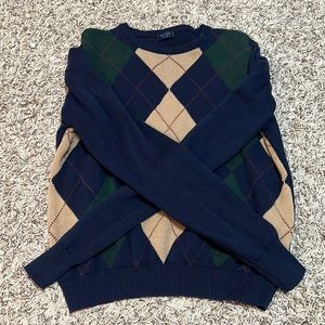 argyle sweater size: medium